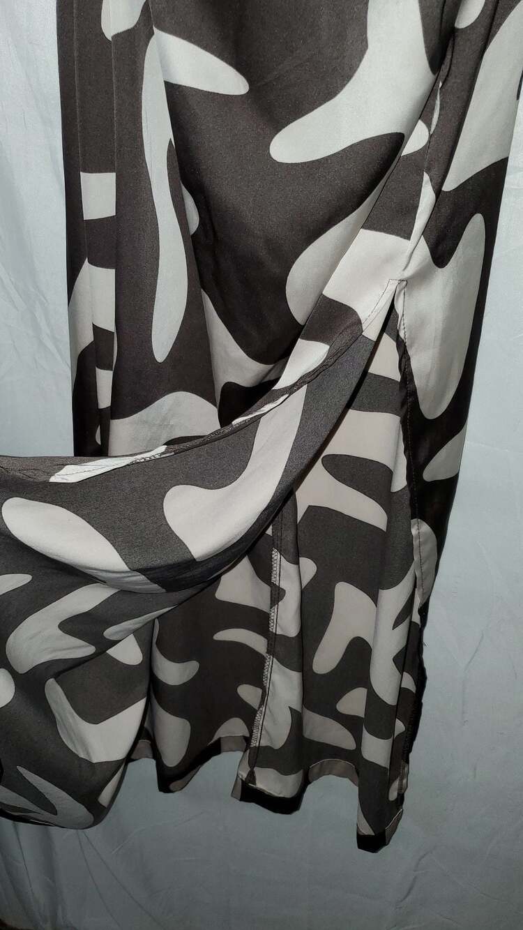 Paper Heart Abstract Print Satin Midi Slip Dress Size M - Picture 2 of 5